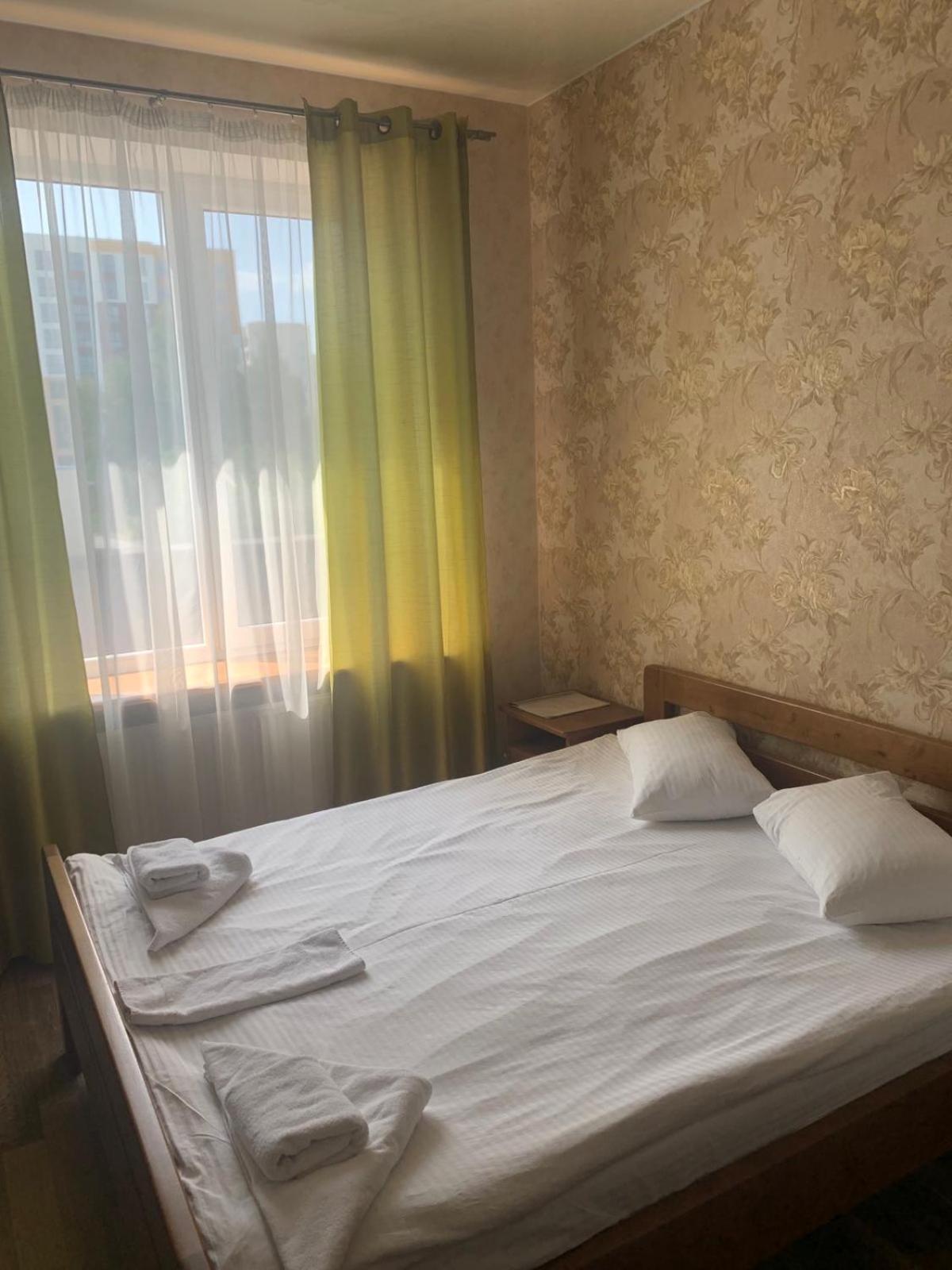 Hotel Resttime Ковель Экстерьер фото